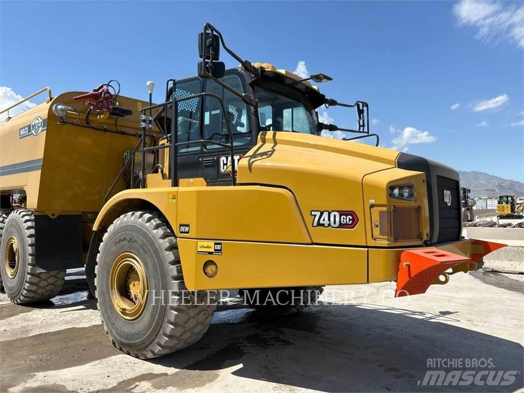 CAT WT 740 GC Kamioni cisterne