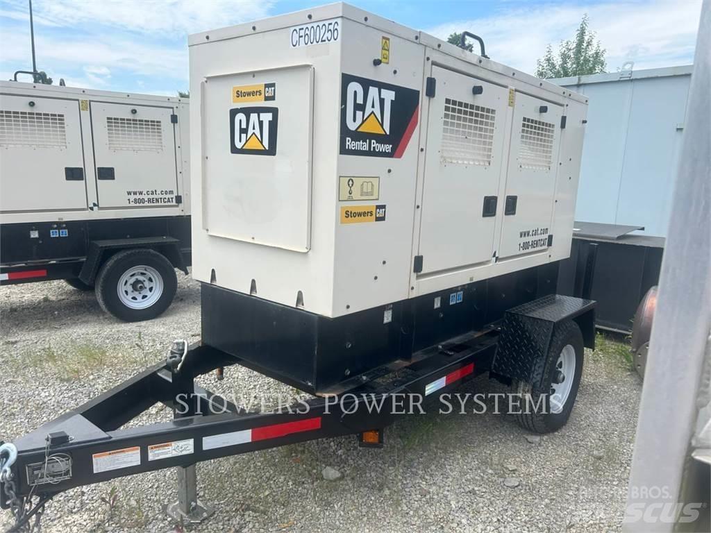 CAT XQ-60 48KW Ostali generatori