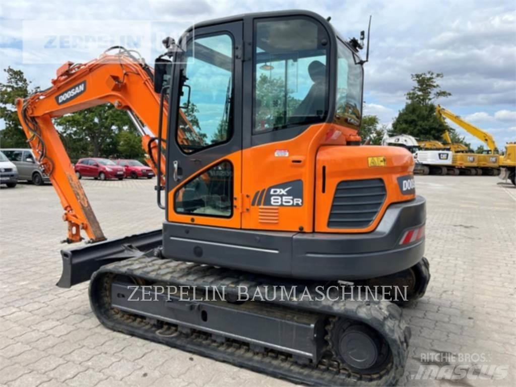 Doosan DX85R-3 Bageri guseničari