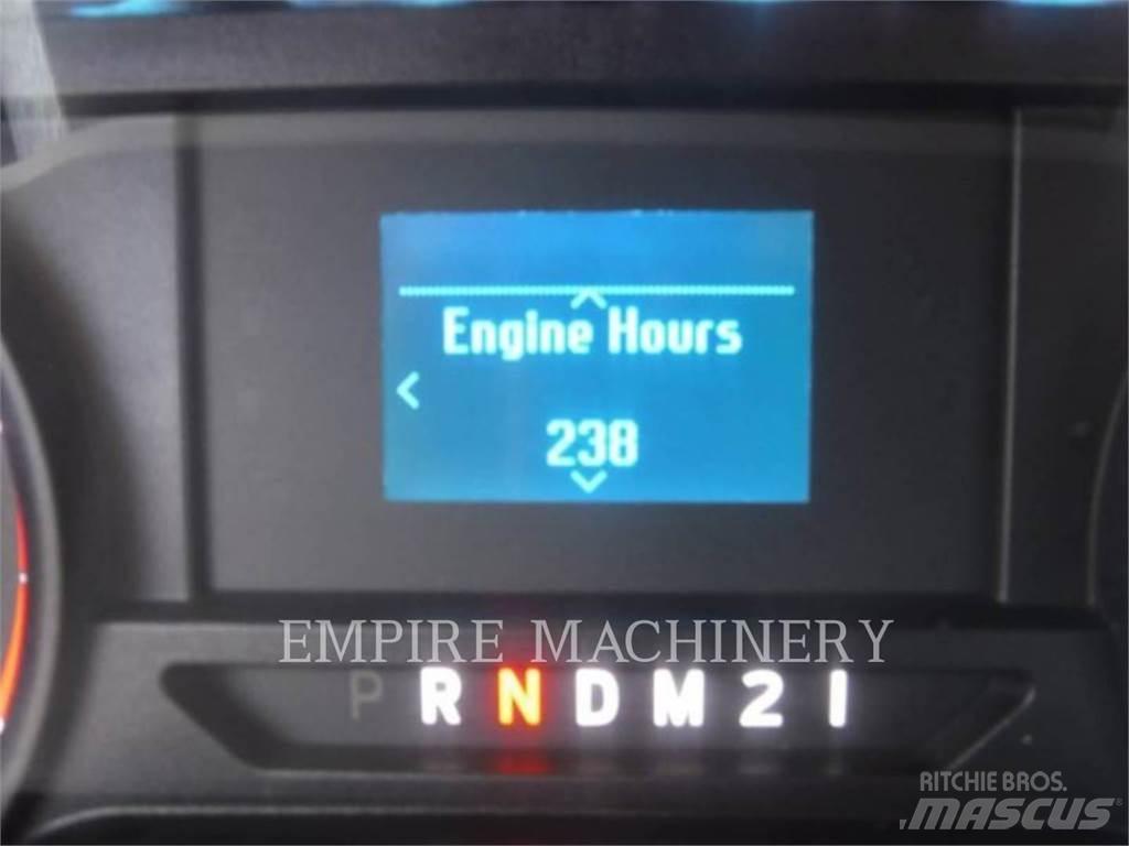 Ford / New Holland F750 Kamioni cisterne