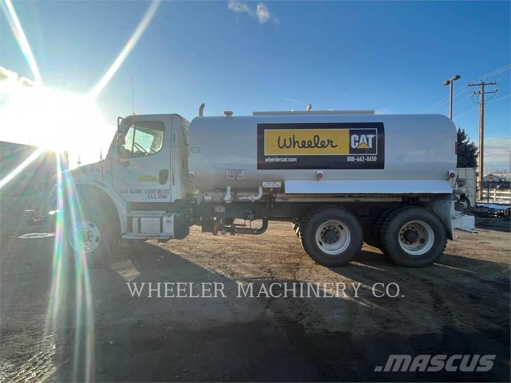 Freightliner WT4000 A Kamioni cisterne