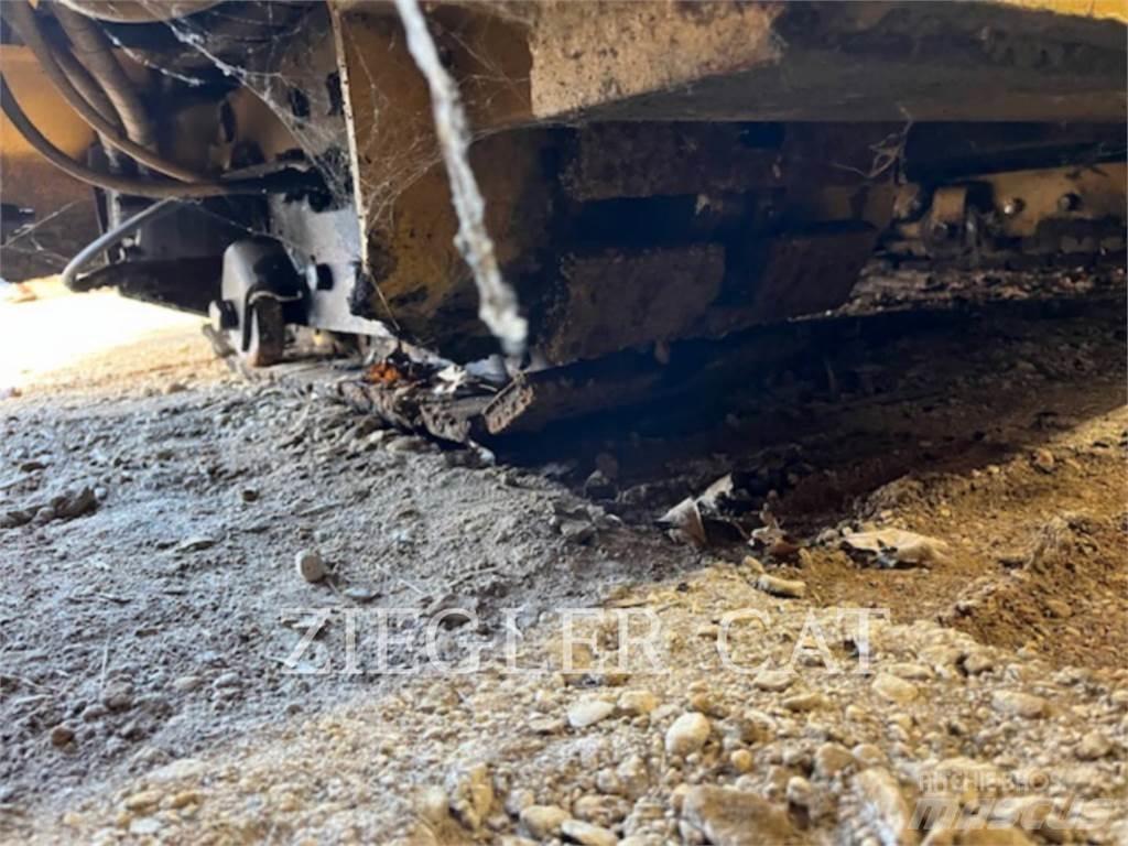 Gehl 1448 PLUS Asfaltni finišeri