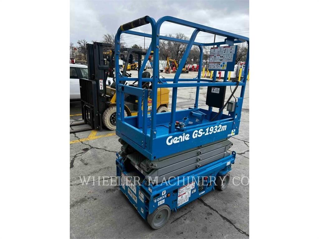 Genie GS1932M Makazaste platforme