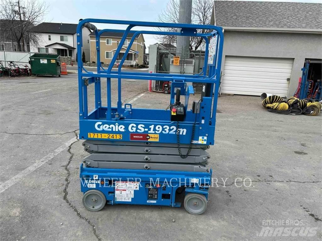Genie GS1932M Makazaste platforme