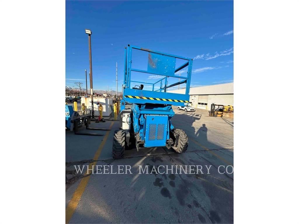 Genie GS4390 RT Makazaste platforme