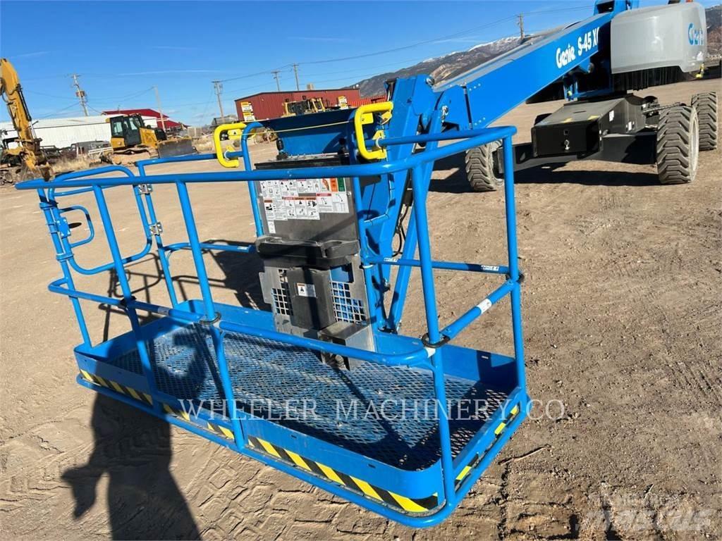 Genie S45XC Zglobne podizne platforme