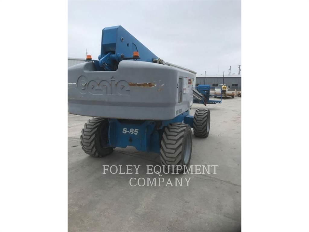 Genie S85D4W Zglobne podizne platforme