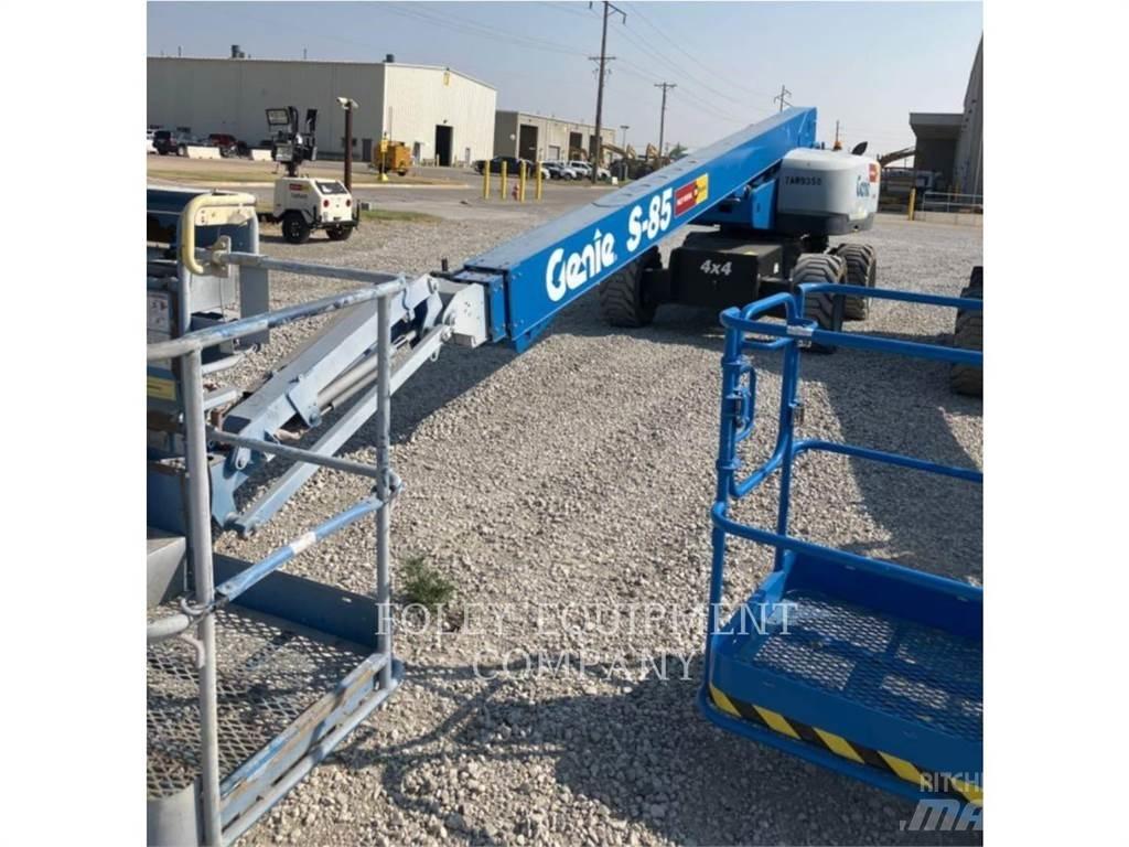 Genie S85D4W Zglobne podizne platforme