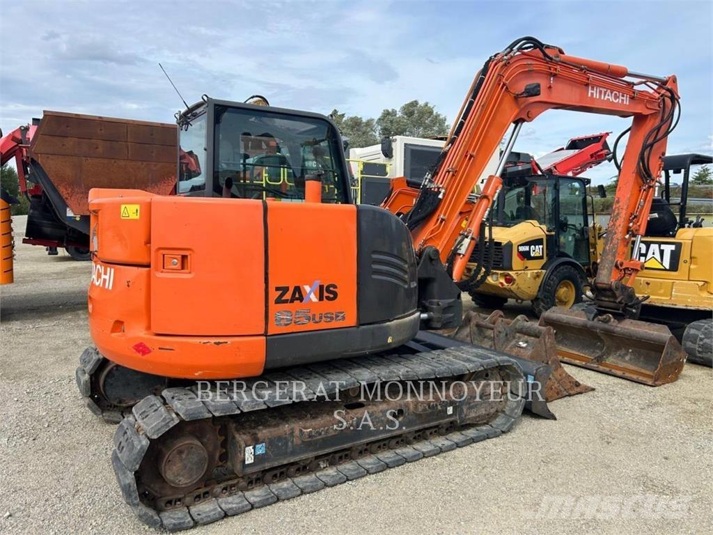 Hitachi ZAXIS85 Utovarivači na točkove
