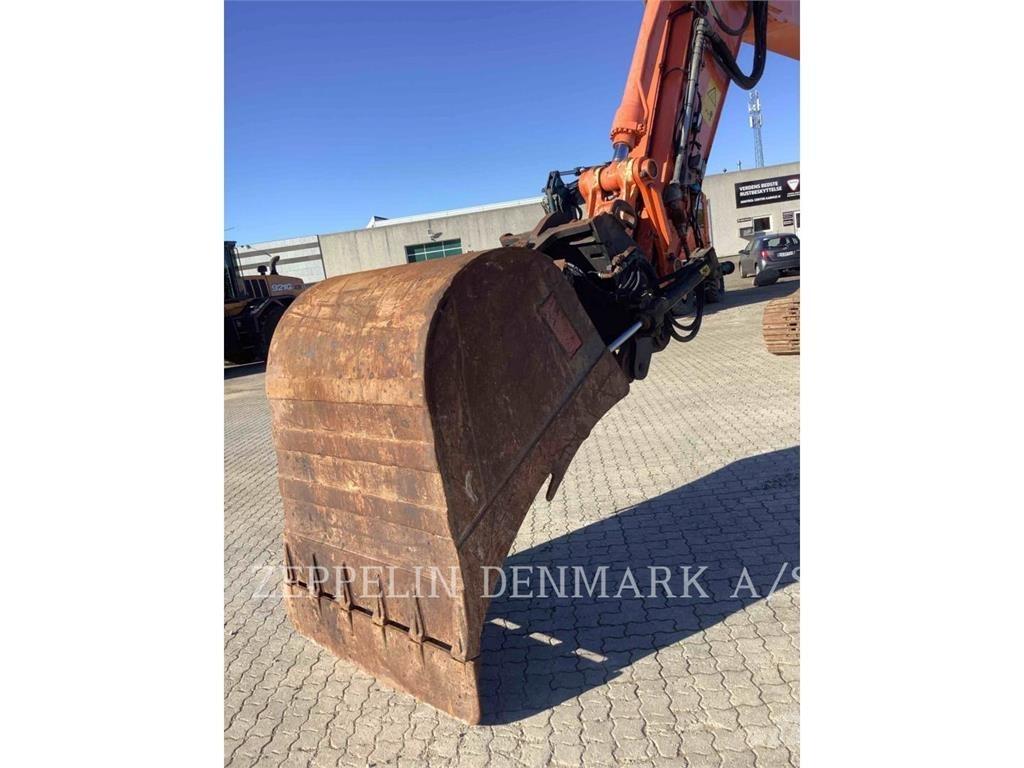 Hitachi ZX250 Bageri guseničari