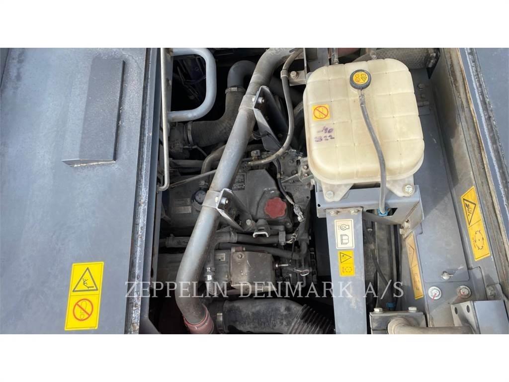 Hitachi ZX300LC6 Bageri guseničari