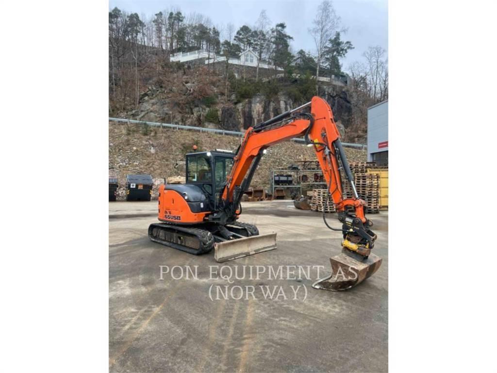Hitachi ZX65 Bageri guseničari