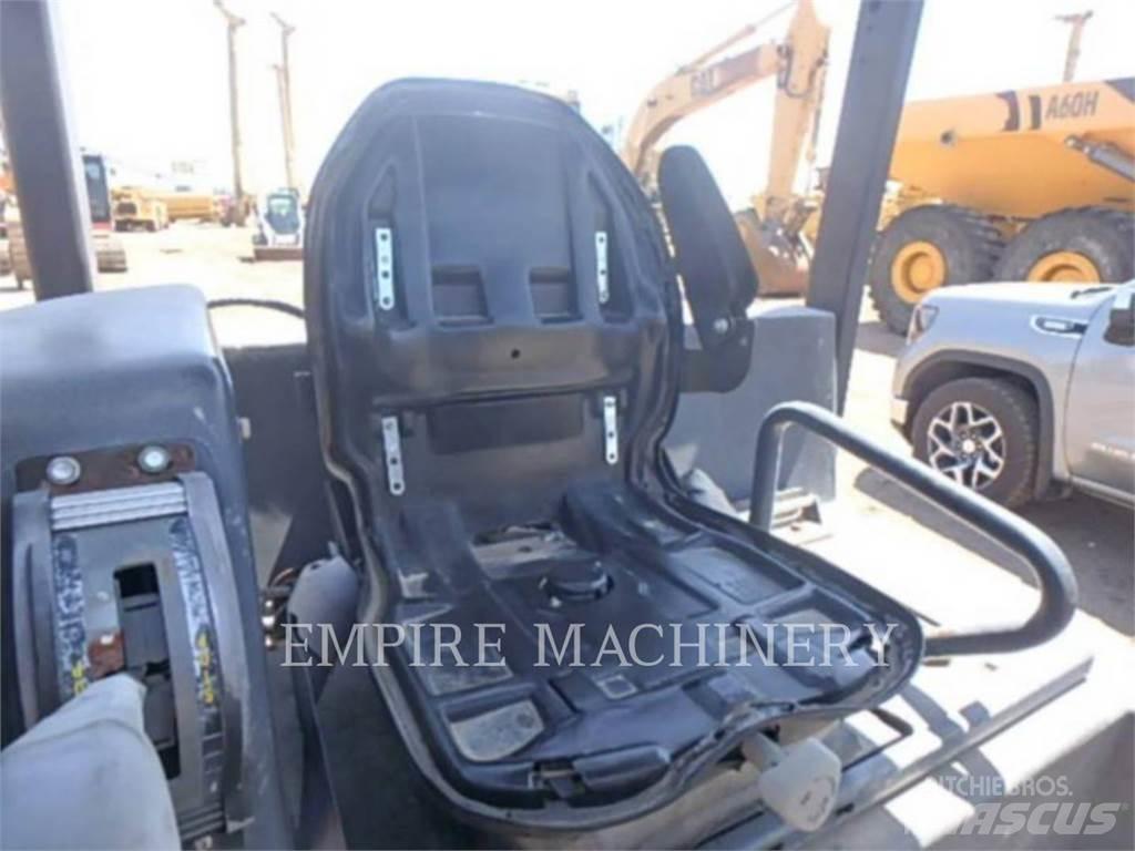 Ingersoll Rand DD-24 Valjci sa duplim bubnjem