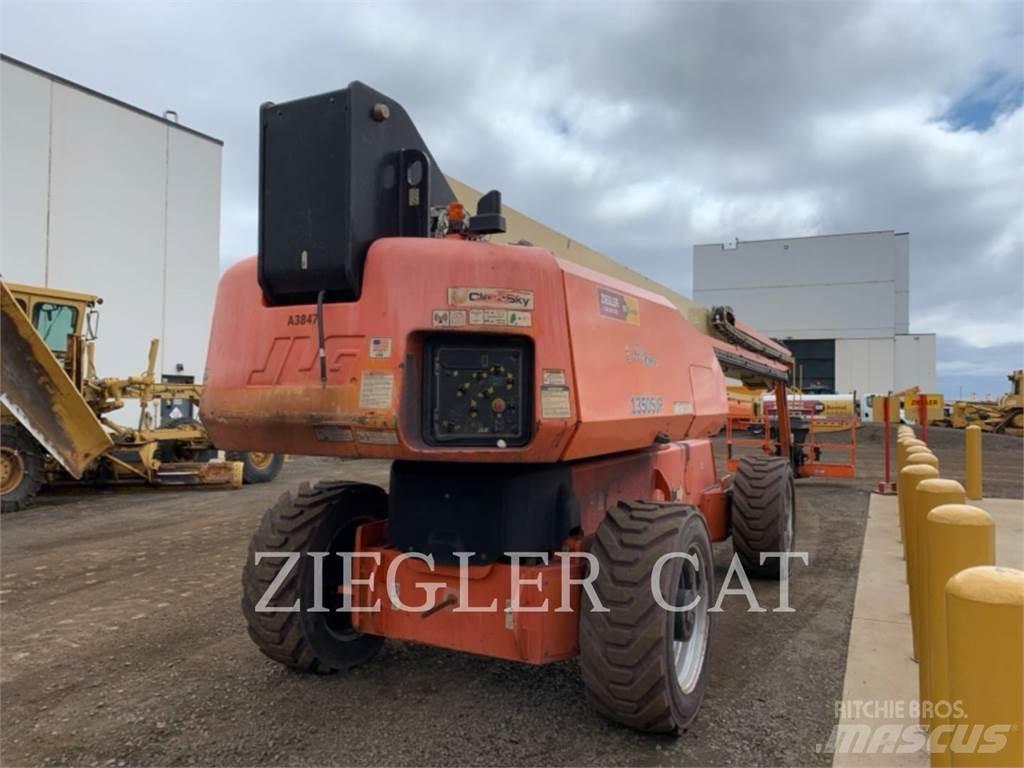 JLG 1350SJP Zglobne podizne platforme