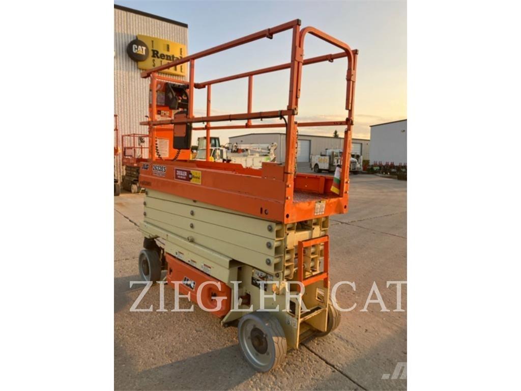 JLG 2632ES Makazaste platforme
