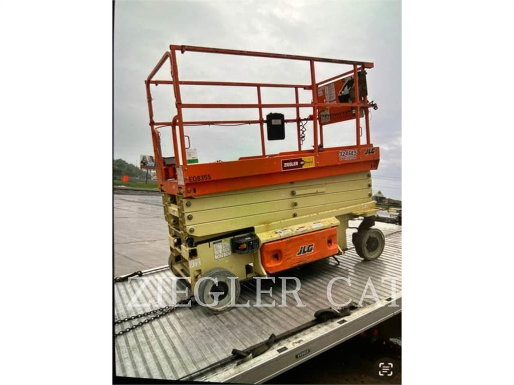 JLG 3246ES Makazaste platforme
