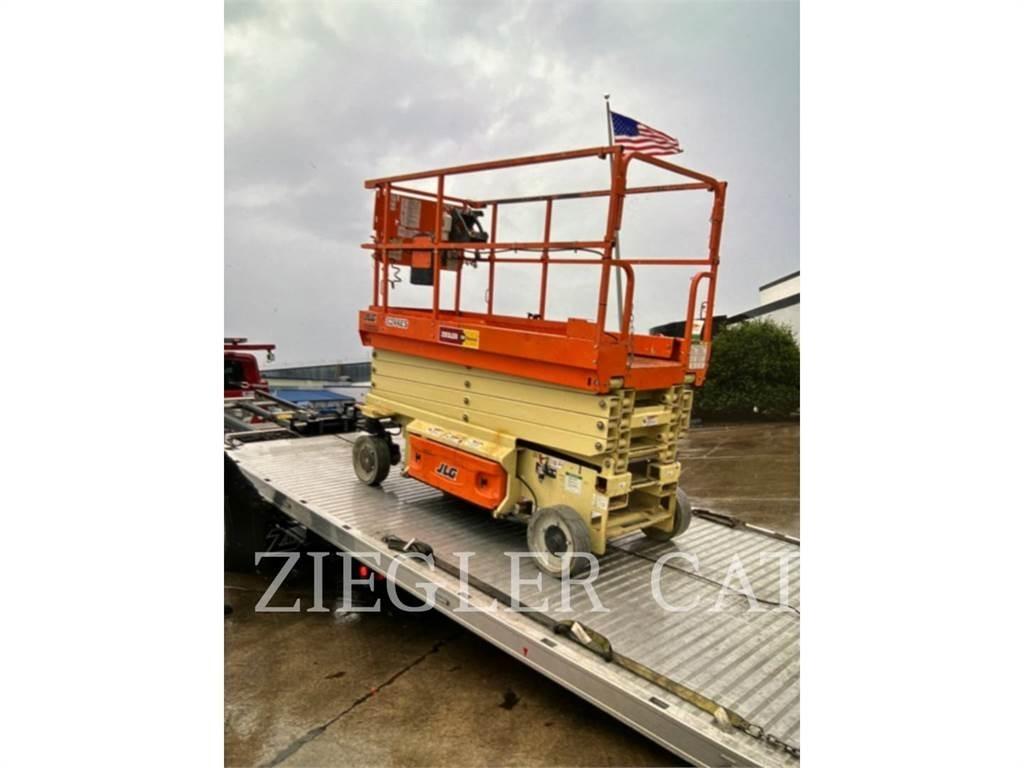 JLG 3246ES Makazaste platforme