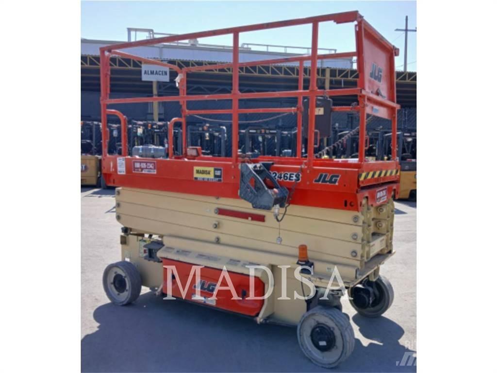 JLG 3246ES Makazaste platforme