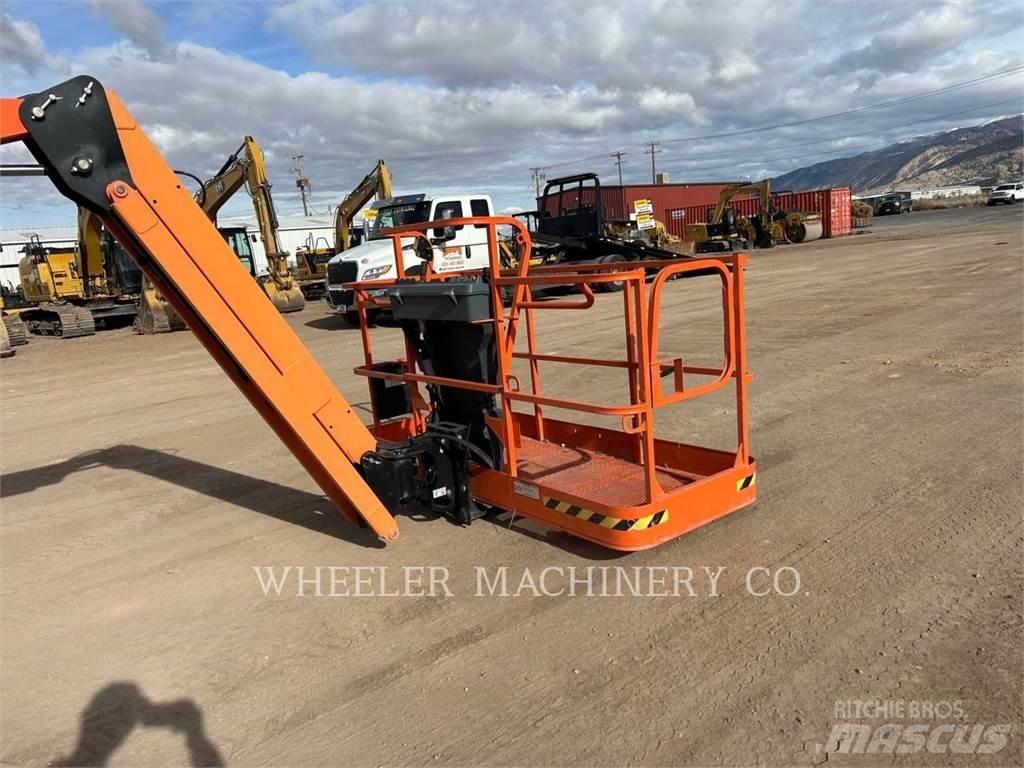 JLG 460SJ Zglobne podizne platforme