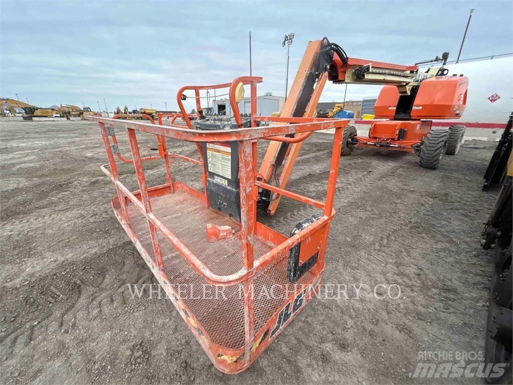 JLG 460SJ Zglobne podizne platforme