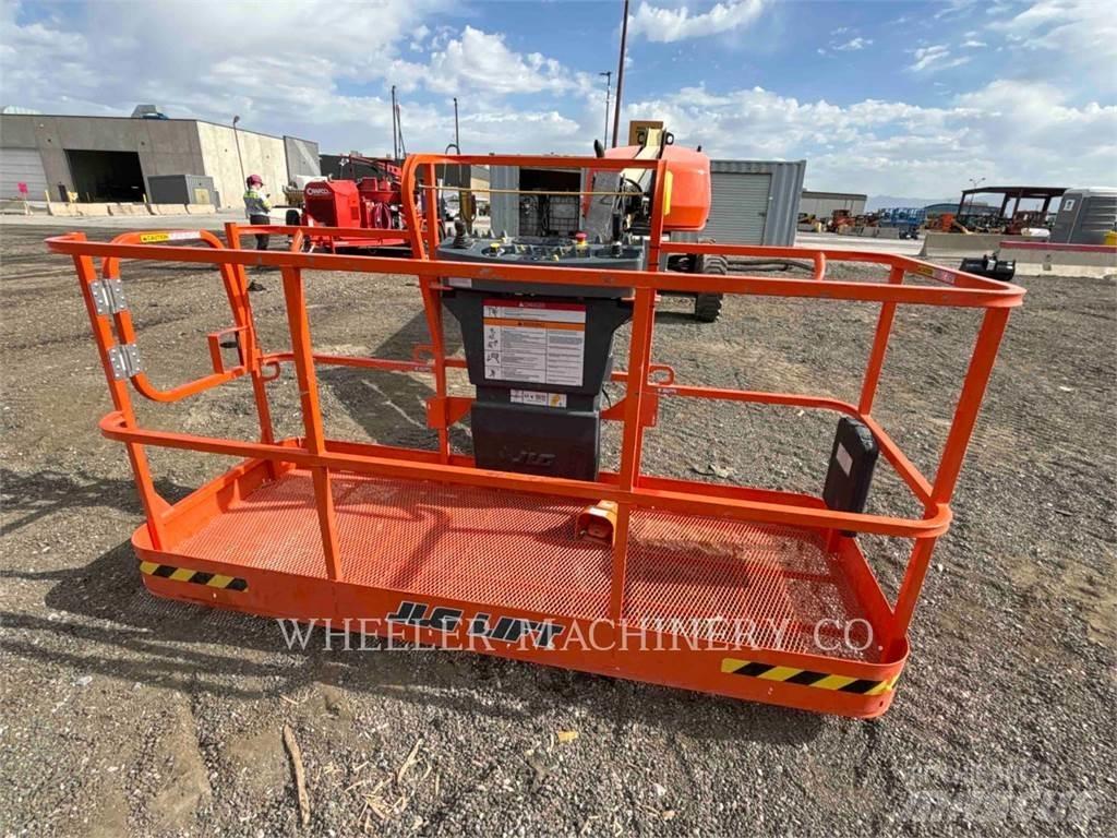 JLG 460SJ Zglobne podizne platforme