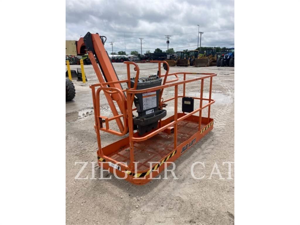 JLG 460SJ Zglobne podizne platforme