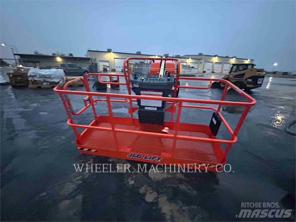 JLG 460SJ SP Zglobne podizne platforme