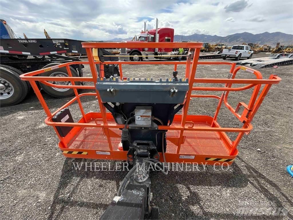 JLG 460SJ SP Zglobne podizne platforme