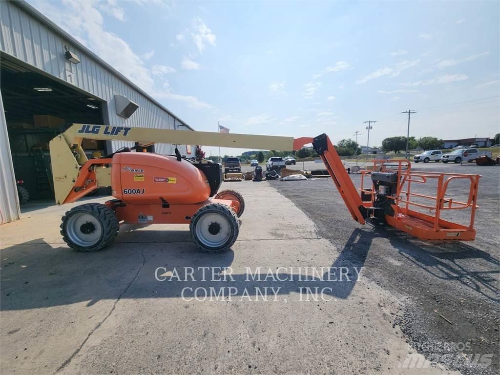 JLG 600AJ Zglobne podizne platforme
