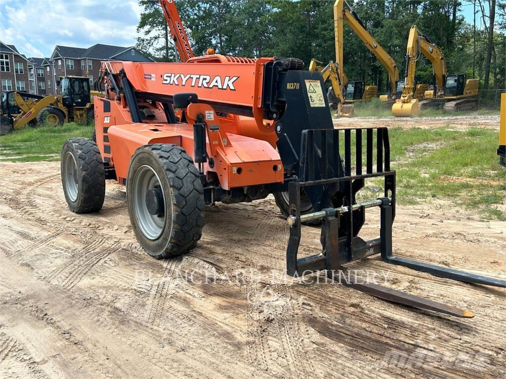 JLG 6042 Teleskopski viljuškari