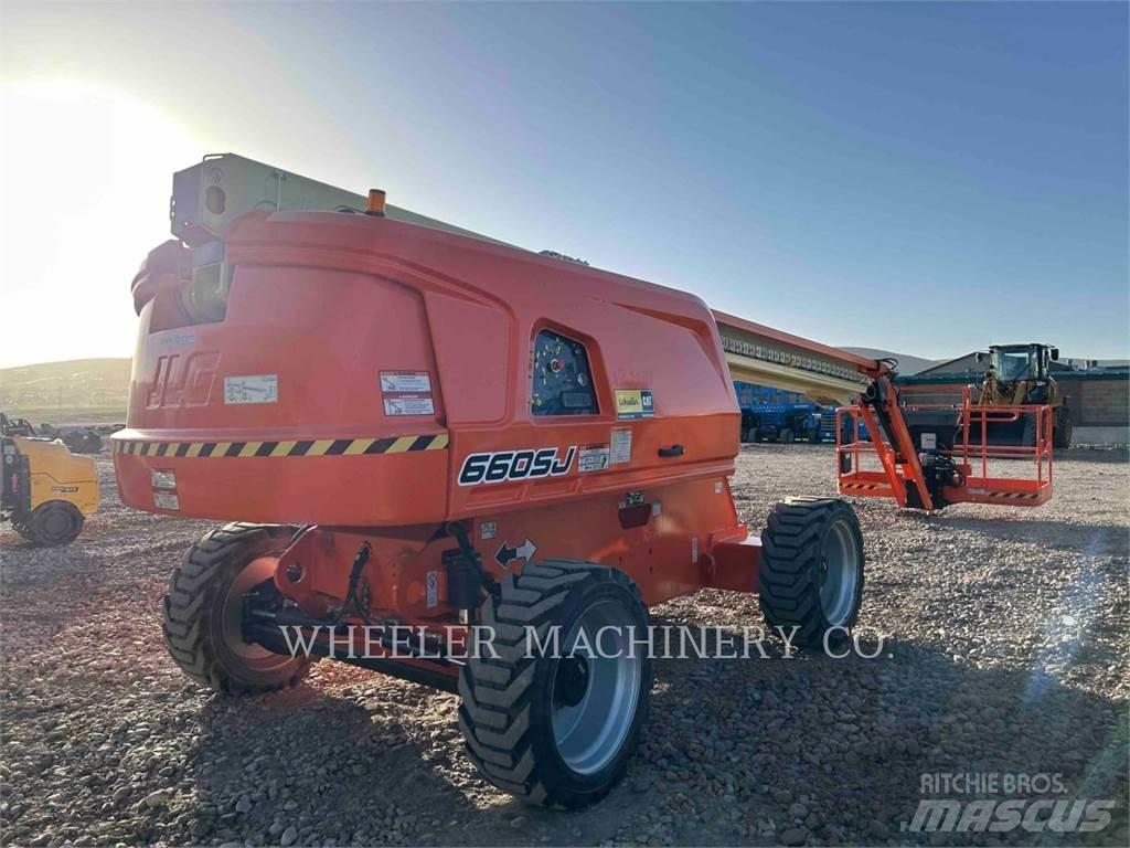 JLG 660SJ Zglobne podizne platforme