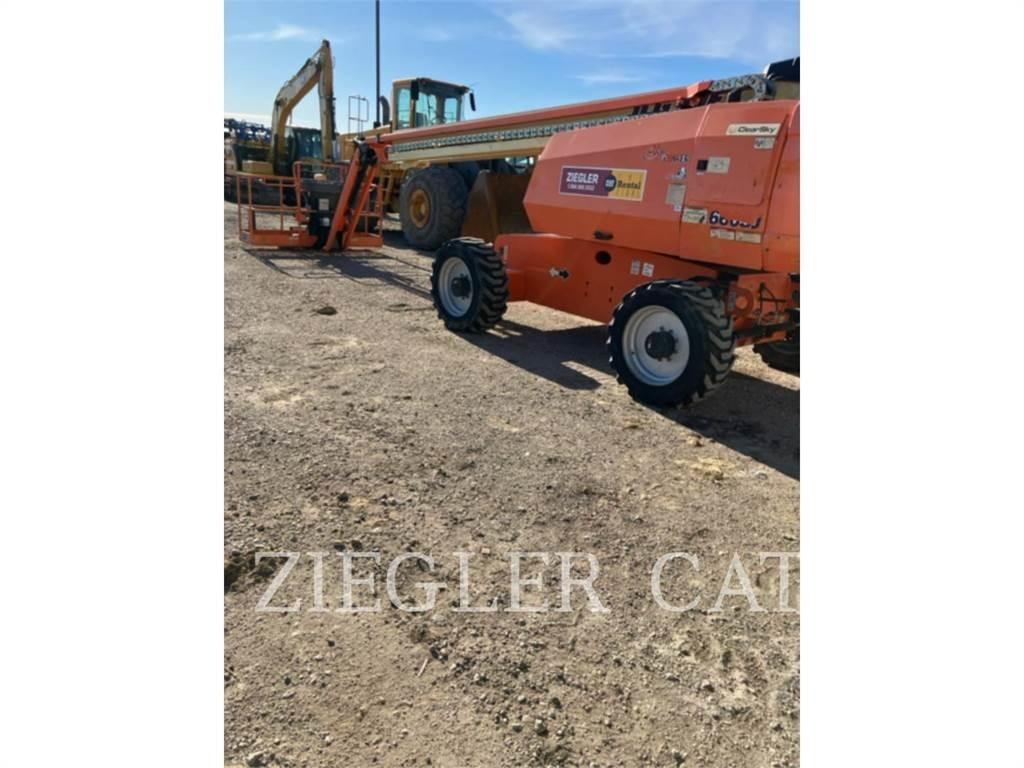 JLG 660SJ Zglobne podizne platforme