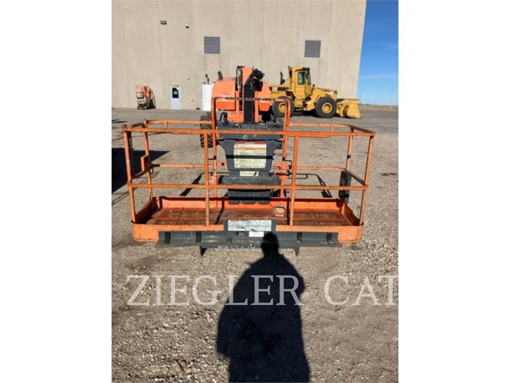 JLG 660SJ Zglobne podizne platforme