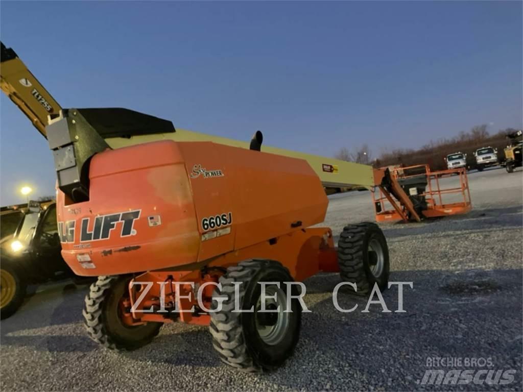 JLG 660SJ Zglobne podizne platforme