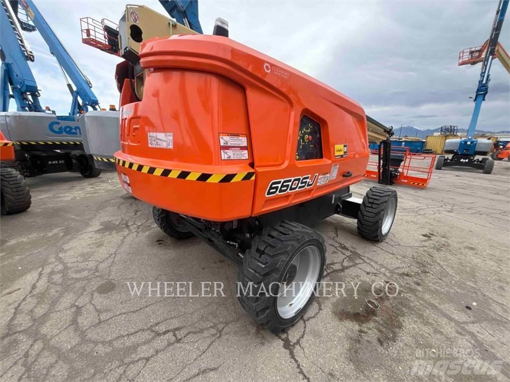 JLG 660SJ Zglobne podizne platforme