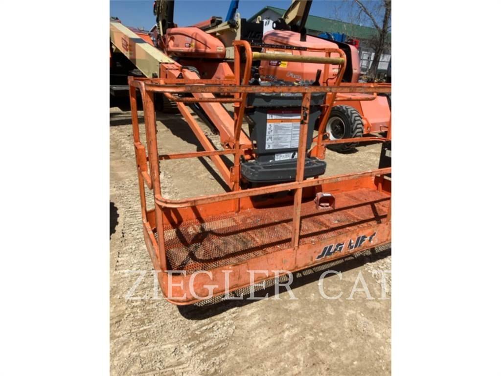JLG 660SJC Zglobne podizne platforme