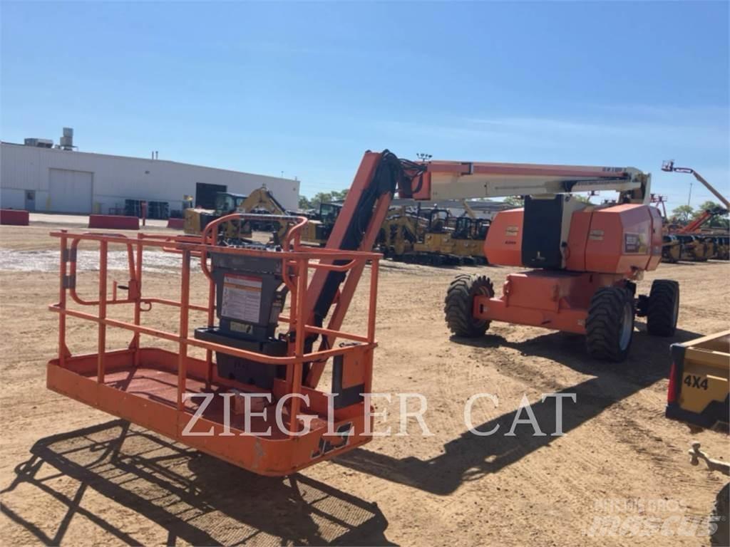 JLG 800AJ Zglobne podizne platforme