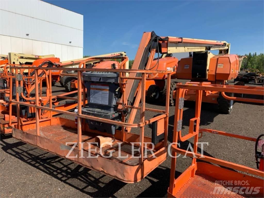 JLG 800AJ Zglobne podizne platforme