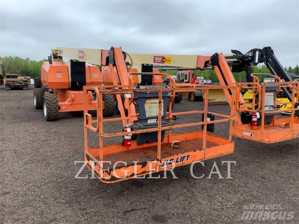 JLG 800AJ Zglobne podizne platforme