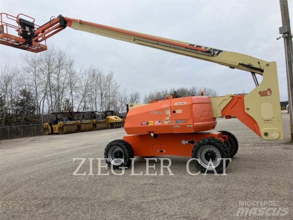 JLG 800AJ Zglobne podizne platforme