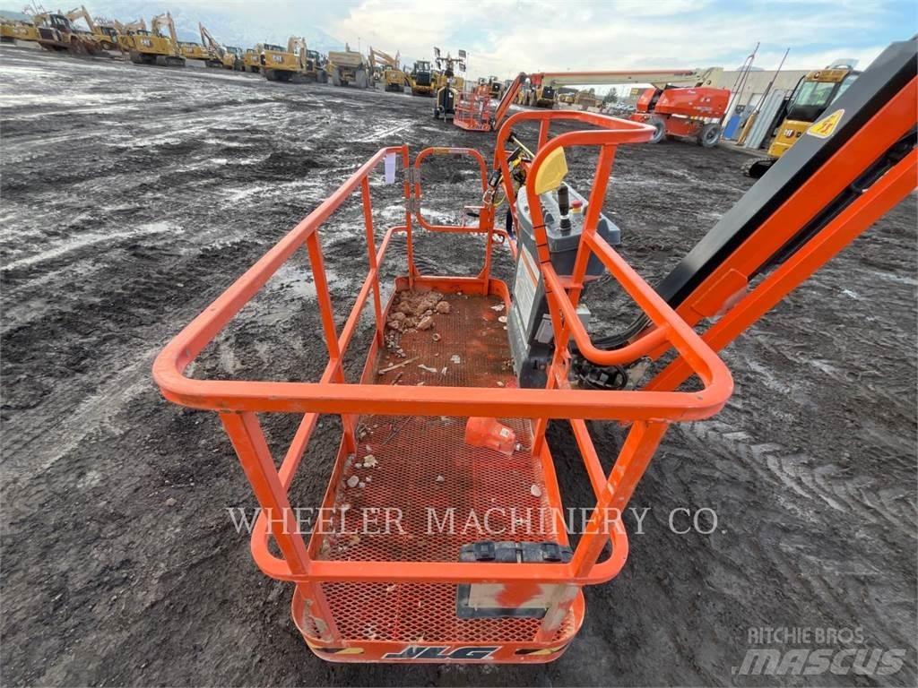 JLG 860SJ SP Zglobne podizne platforme