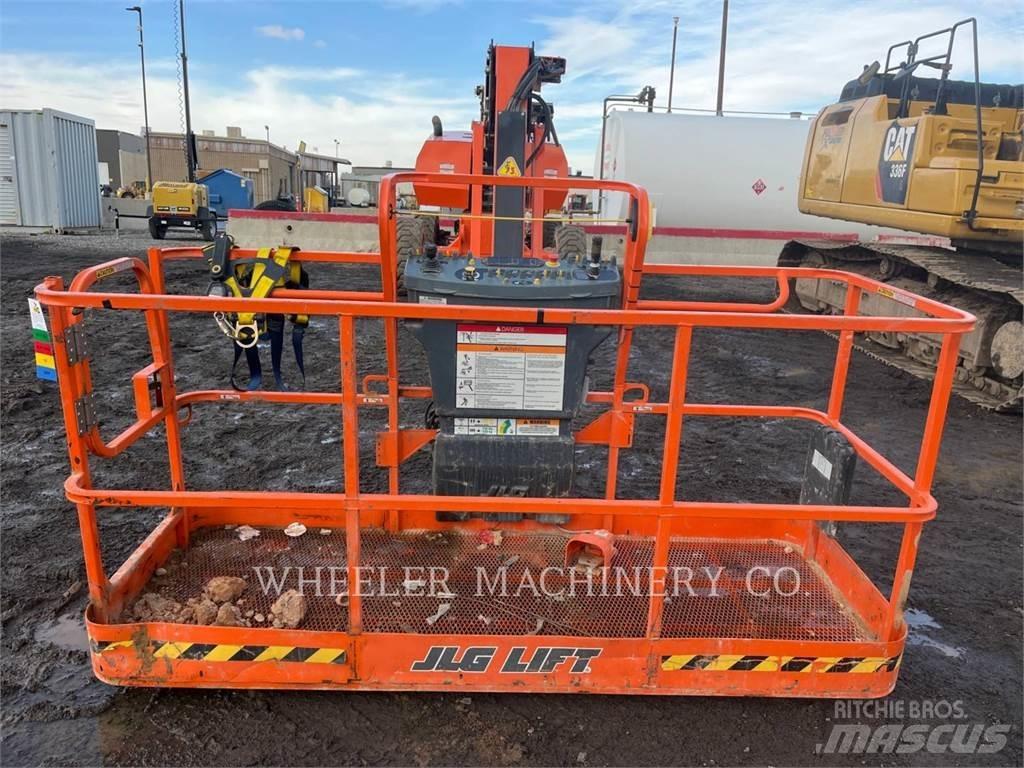 JLG 860SJ SP Zglobne podizne platforme