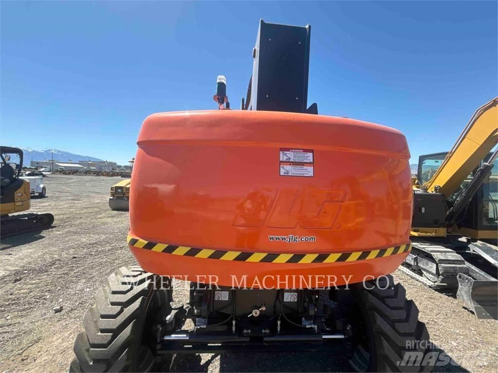 JLG 860SJ SP Zglobne podizne platforme