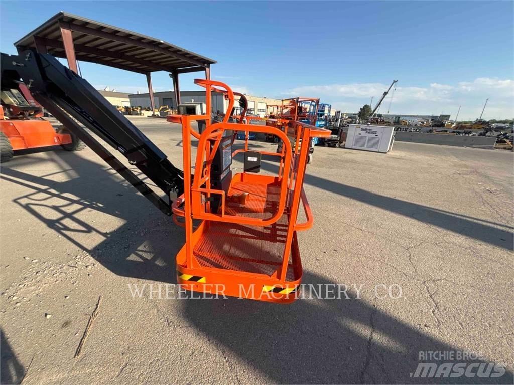 JLG 860SJ SP Zglobne podizne platforme
