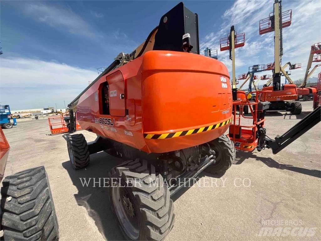 JLG 860SJ SP Zglobne podizne platforme