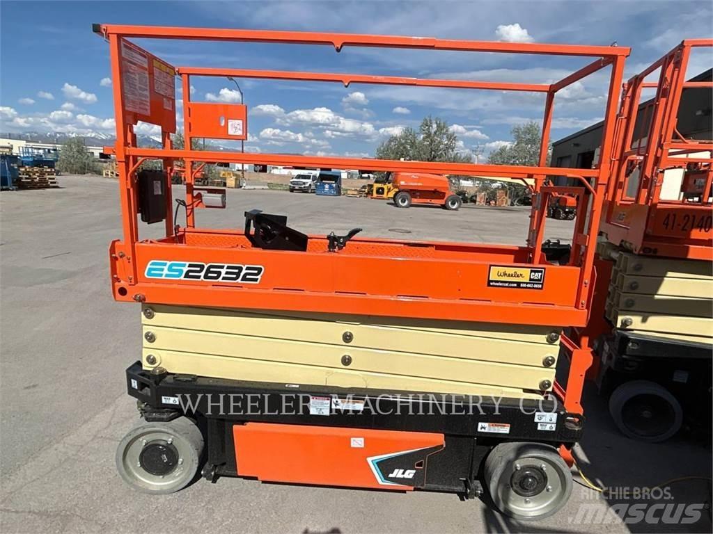 JLG ES2632 Makazaste platforme