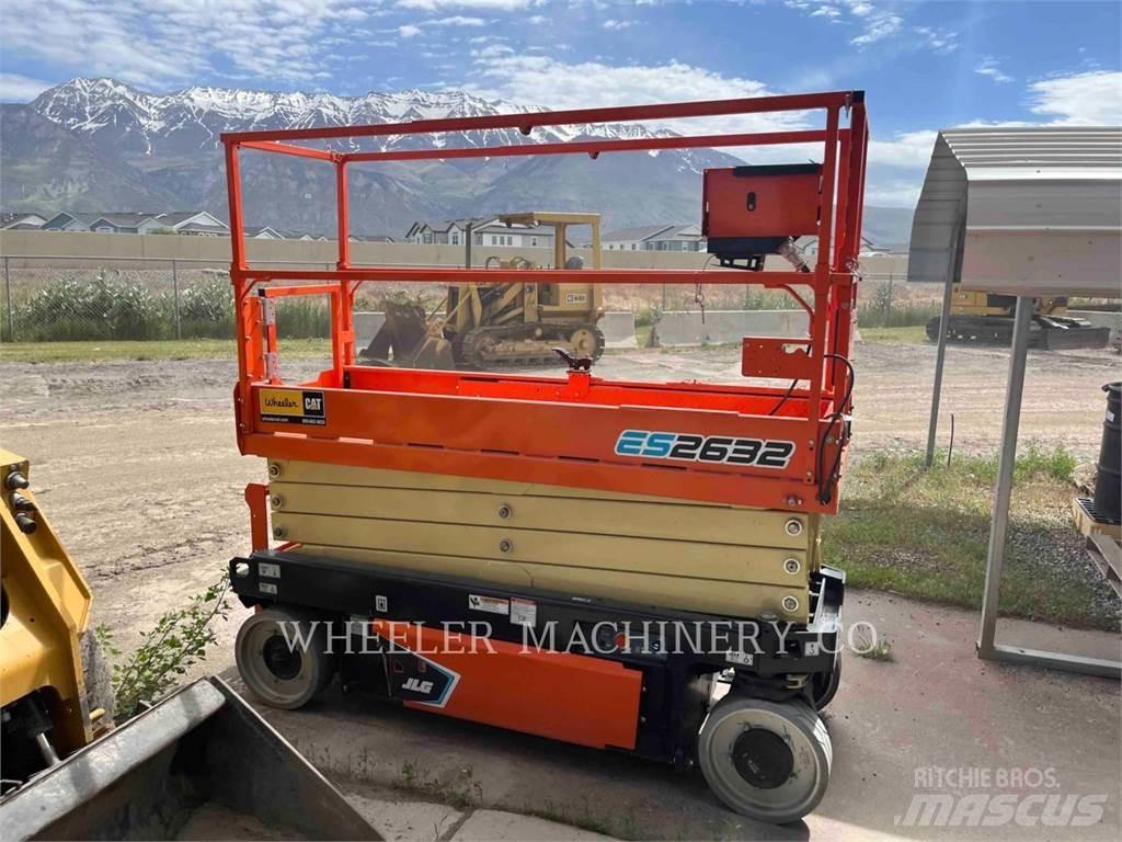 JLG ES2632 Makazaste platforme
