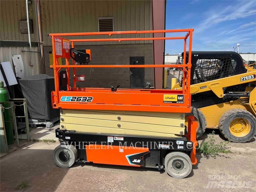 JLG ES2632 Makazaste platforme