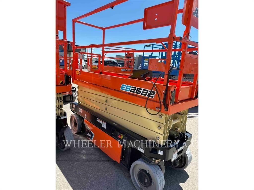 JLG ES2632 Makazaste platforme