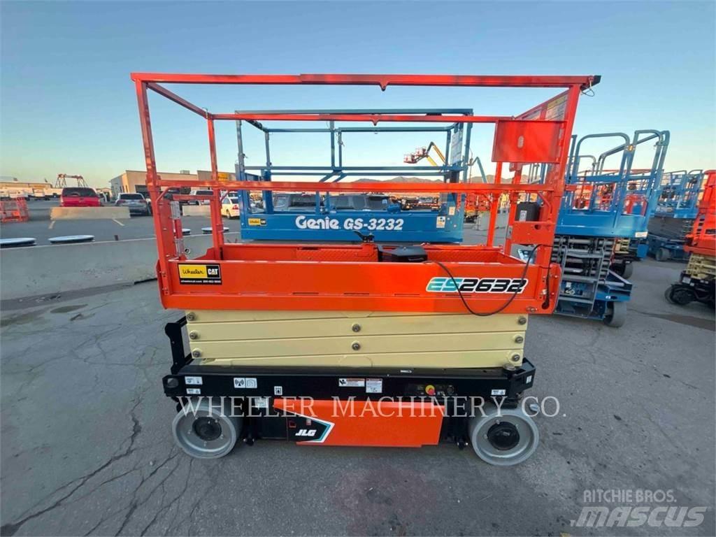 JLG ES2632 Makazaste platforme